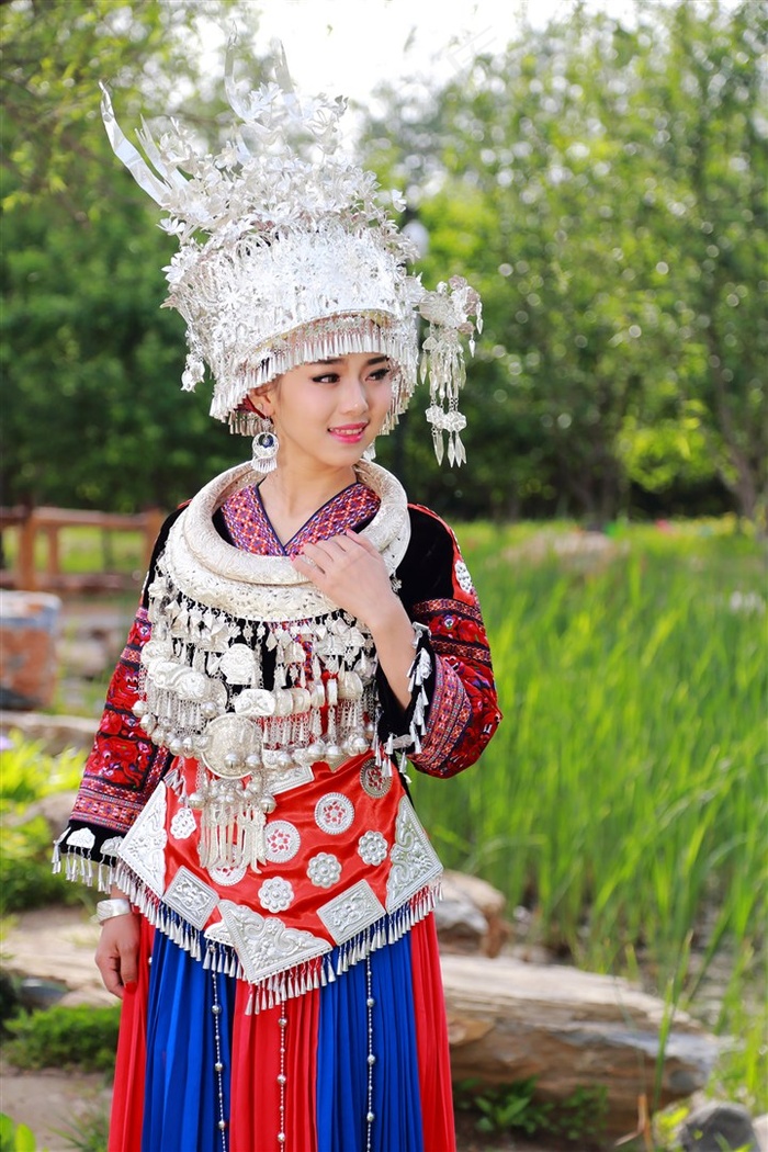 亲爱的不要跨过那条江电影