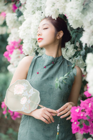 80年港片的三在线