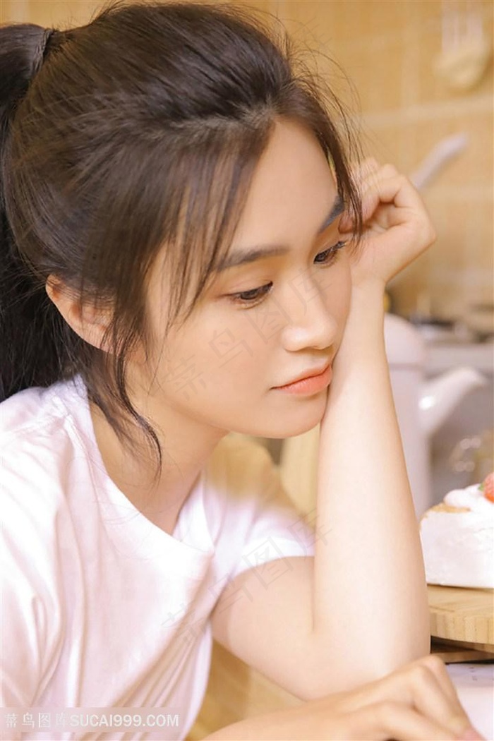 又黑又大又丰满的岳的屁股