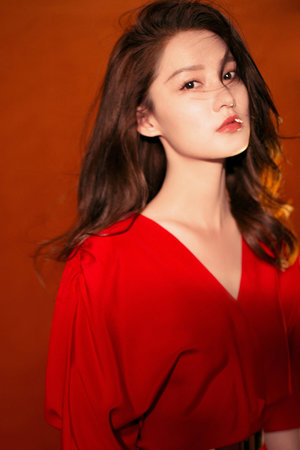 女人扒开腿让男桶喷水高潮