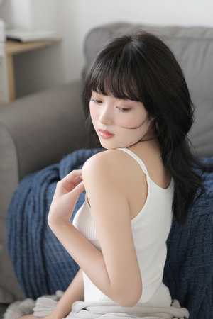 两个人看的www动漫视频