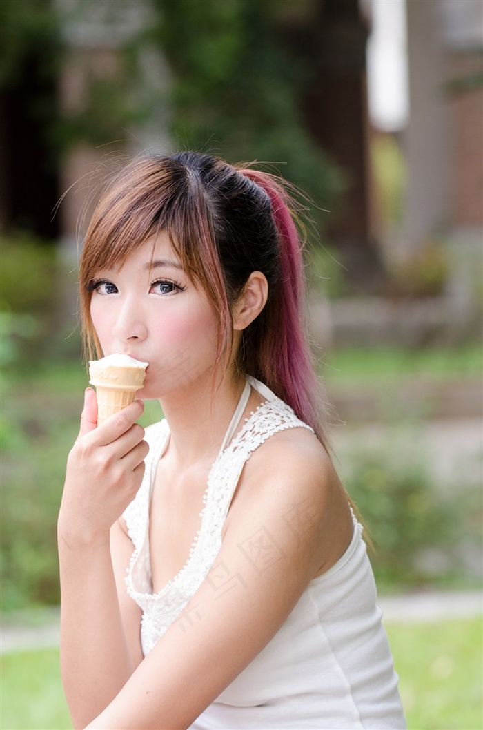 日韩忍不住的亲子交尾视频