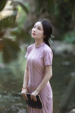 尤妮丝福利免费视频