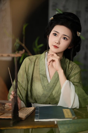 听说每一颗星球都会哭泣