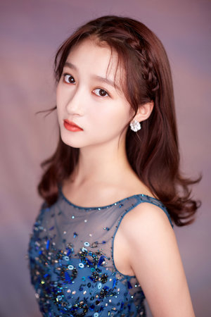 美女张开腿让男生桶出水